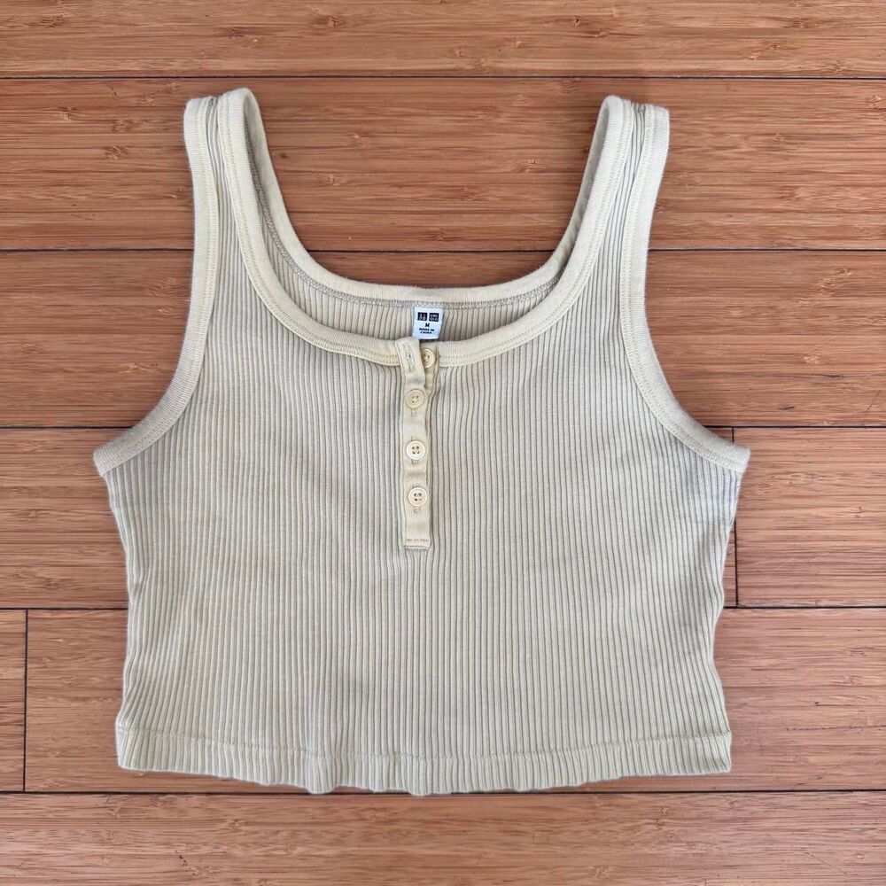 Uniqlo Cropped Henley Tank Top Medium Pale Yellow Ribbed Y2K Basic